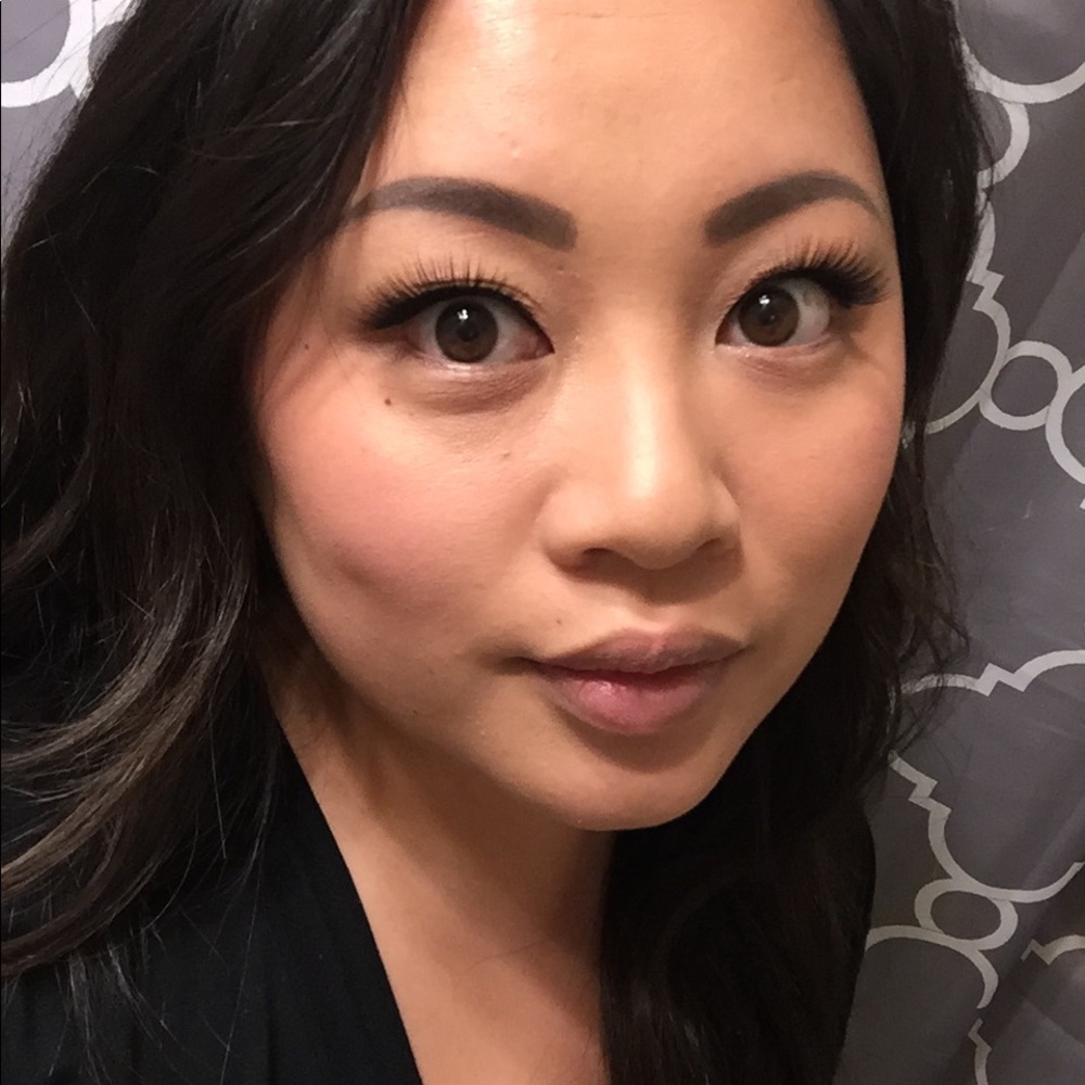 Meet your Posher, Jenn